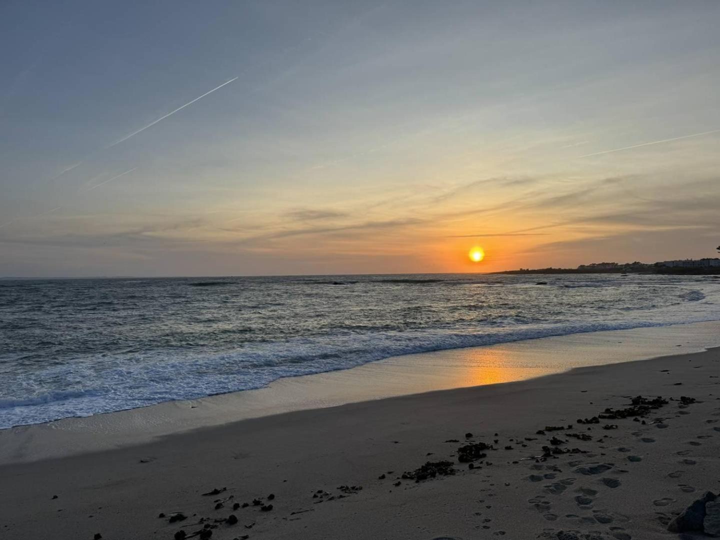 3 Pieces Centre Ville, 4 Min A Pied Plage, Parking, Wifi *